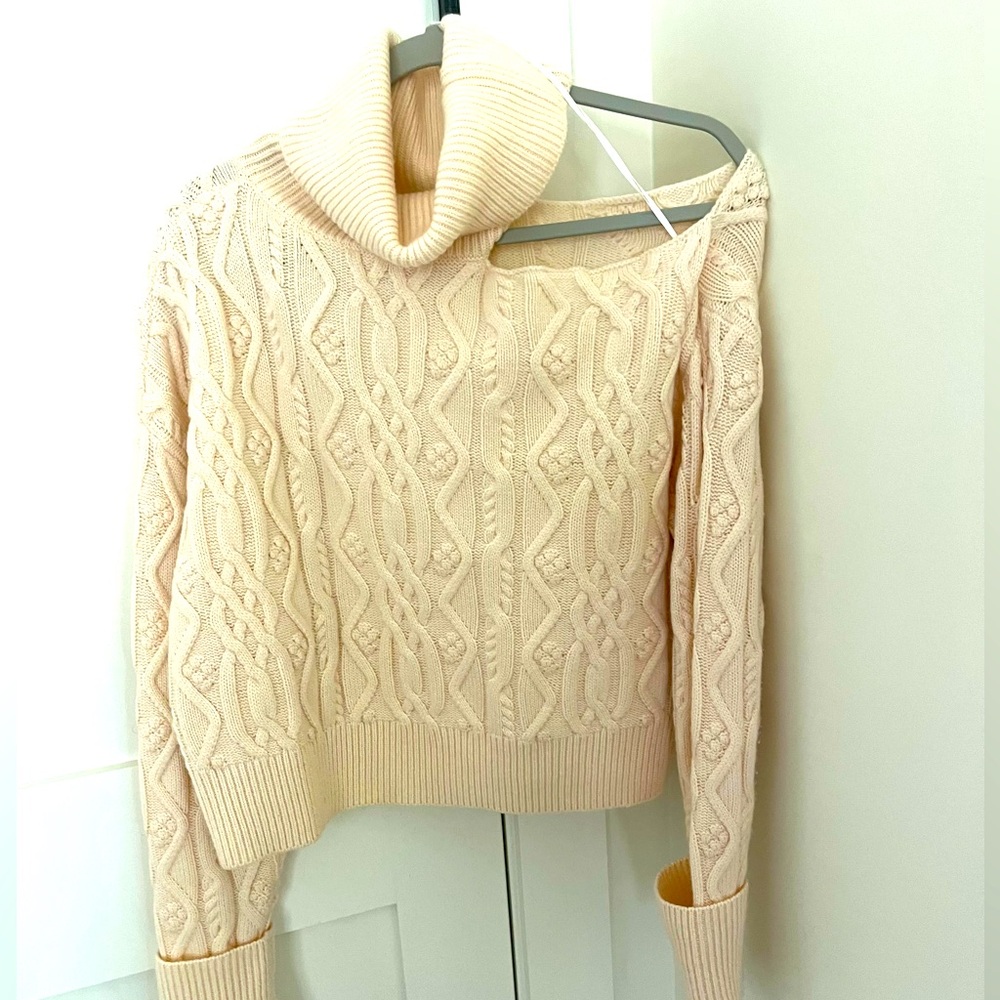 Paige Raundi cable knit cropped sweater. Ivory size: M - Picture 4 of 7